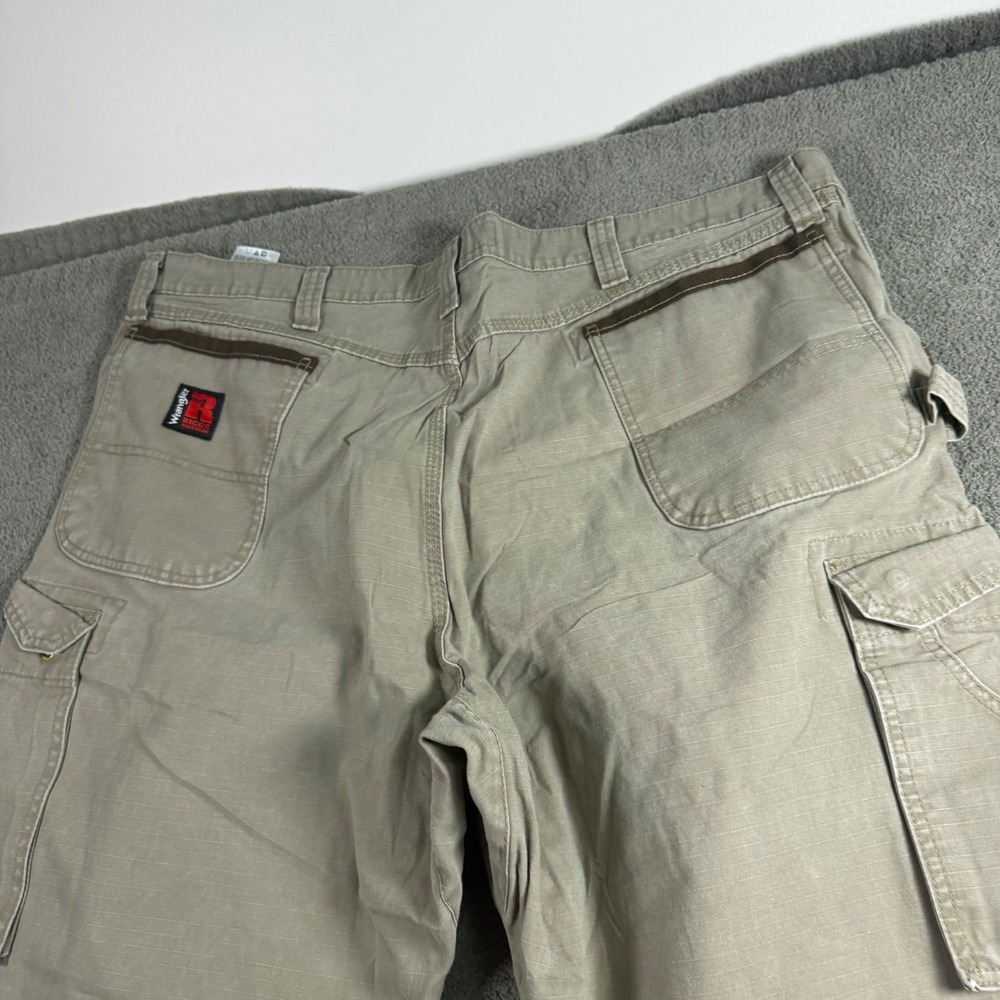 Wrangler Riggs Workwear Mens 44x30 Khaki Tan Ripstop Cargo Pants 103W060BR